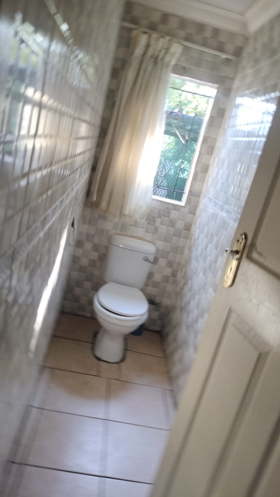 3 Bedroom Property for Sale in Molifi Tau Kloof Free State